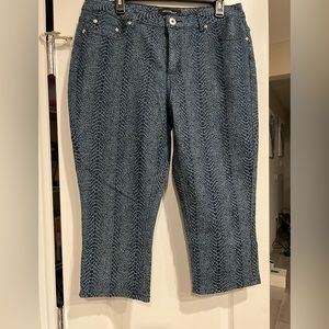 Ashley Stewart dark blue lightweight denim capris with reptile print